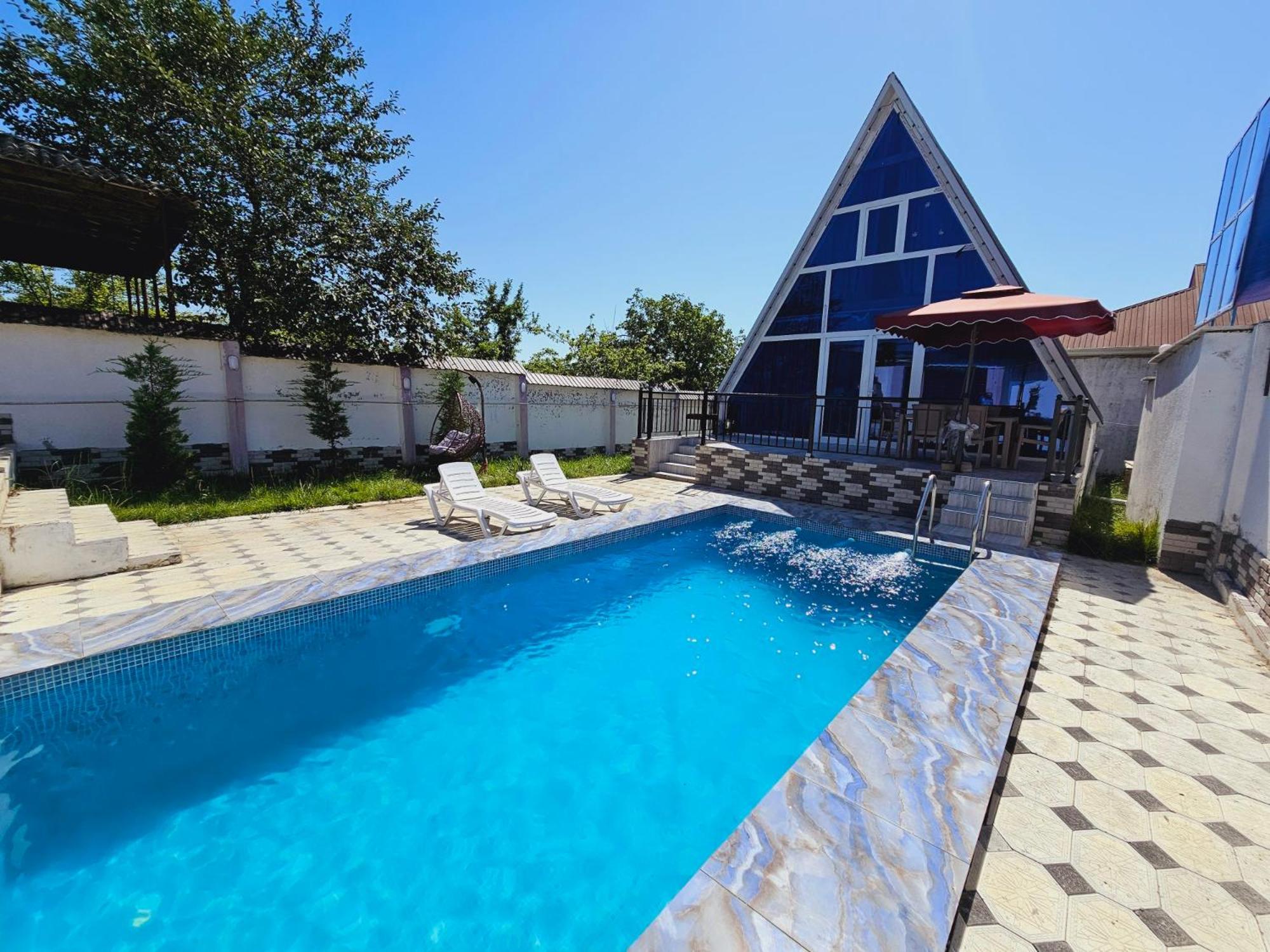 Twin Aframe with Swimming pool