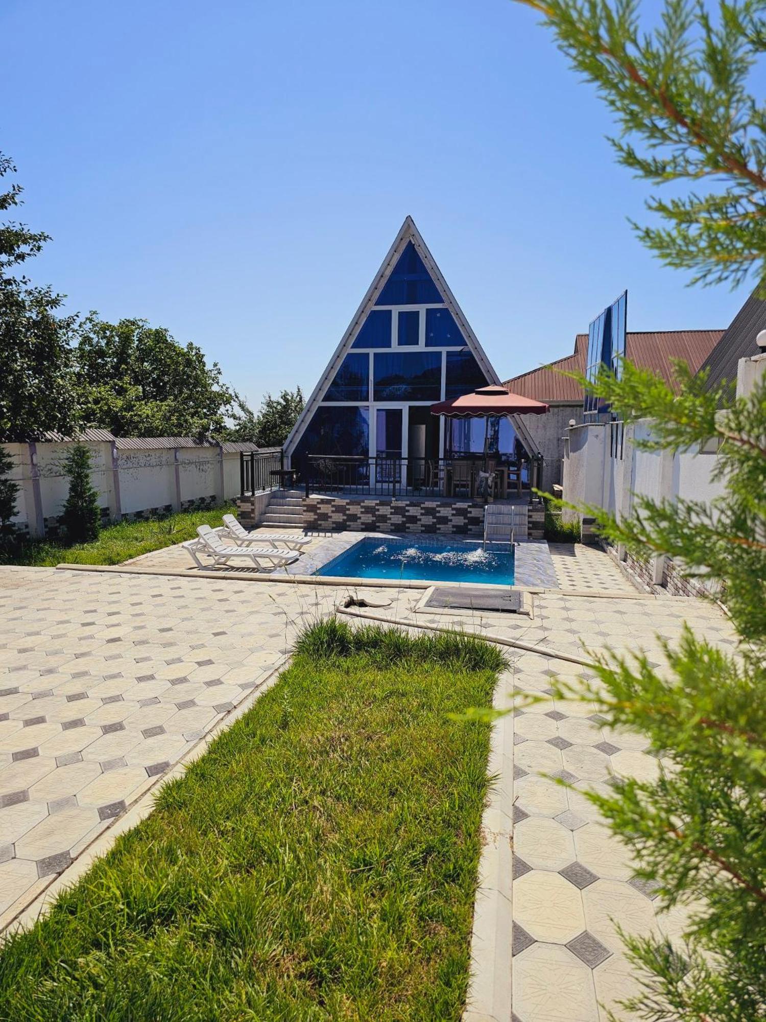 Twin Aframe with Swimming pool