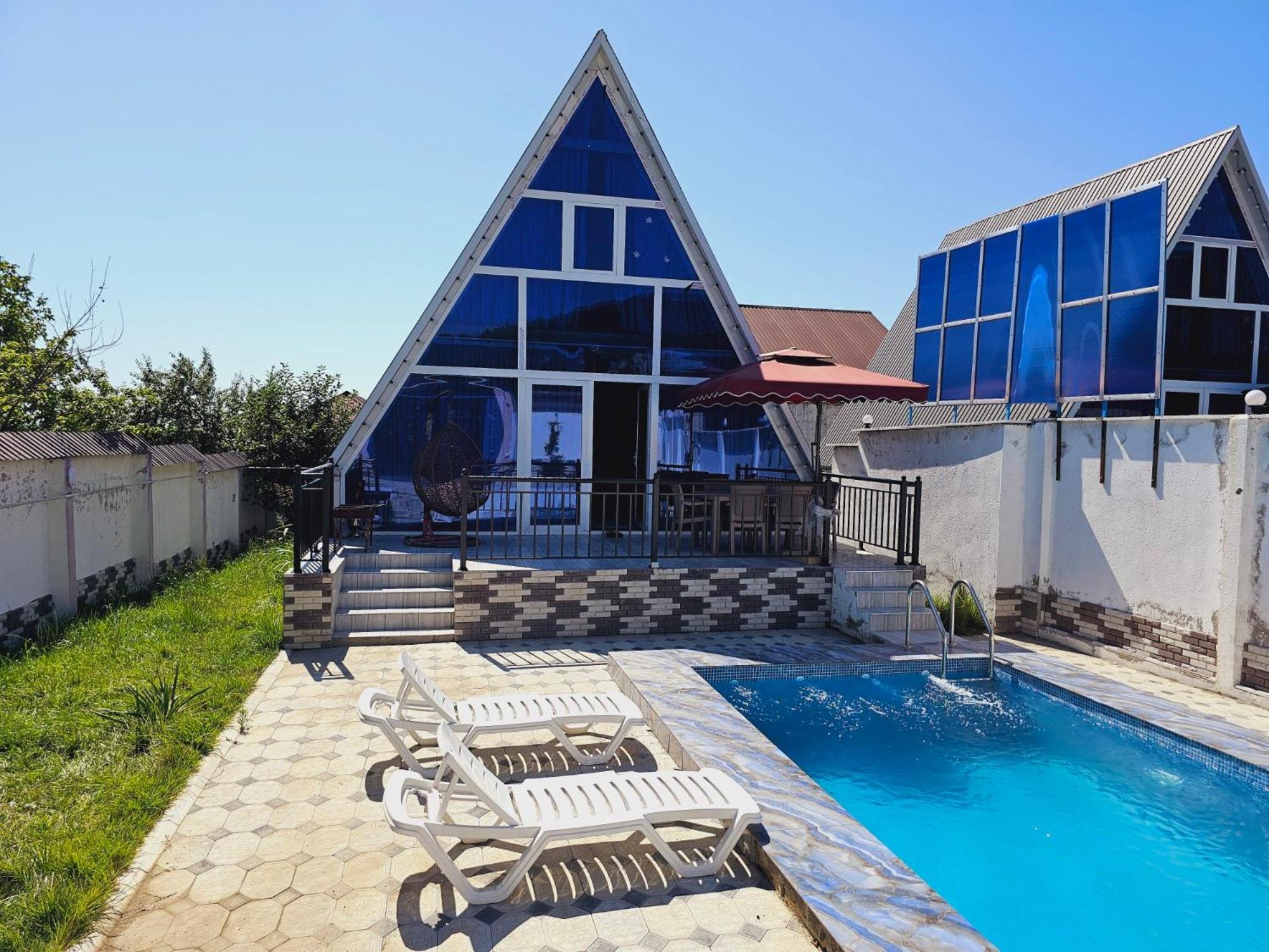 Twin Aframe with Swimming pool