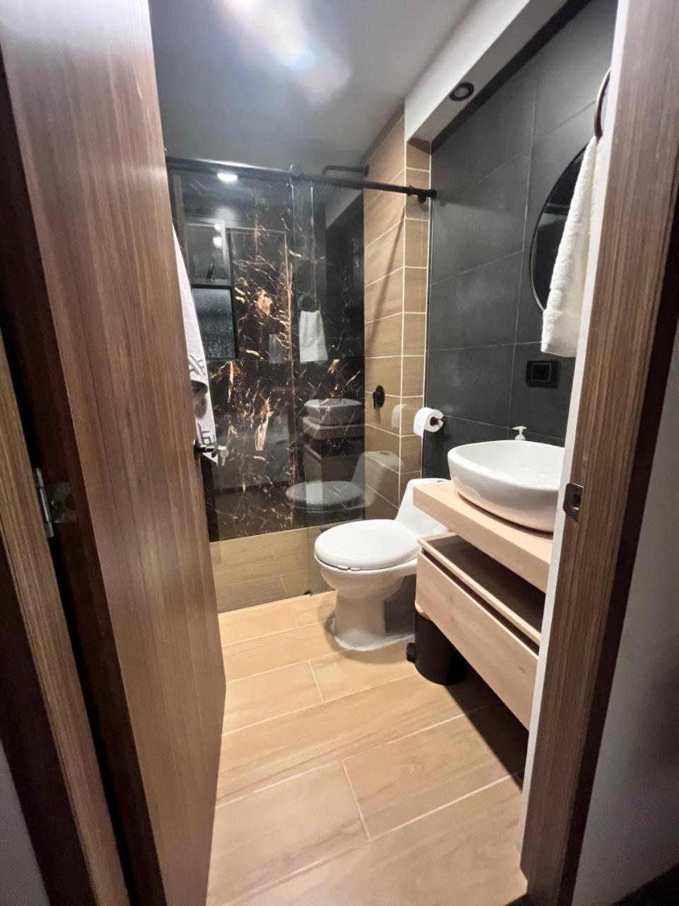 Jamundi Apartamento Estilo industrial, cerca a Cali con piscina aire acondicionado
