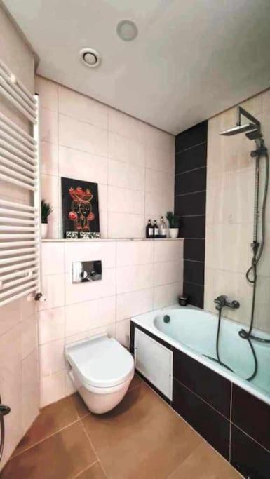 Appart luxueux pied dans l'eau view 3
