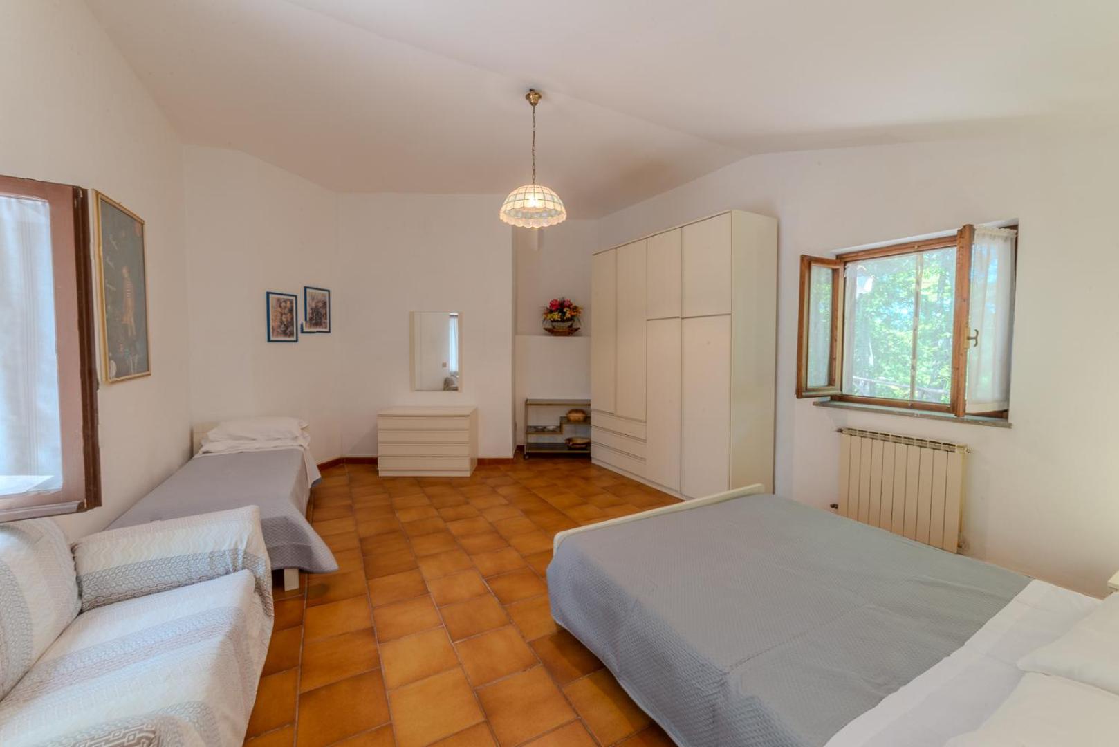 Il Borgo nel bosco