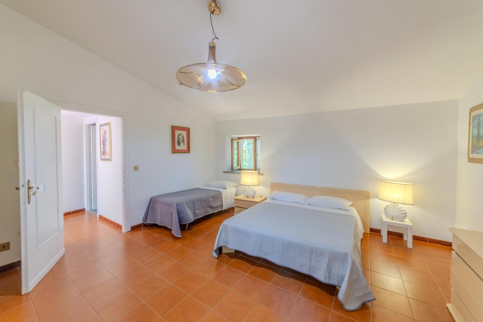 Il Borgo nel bosco