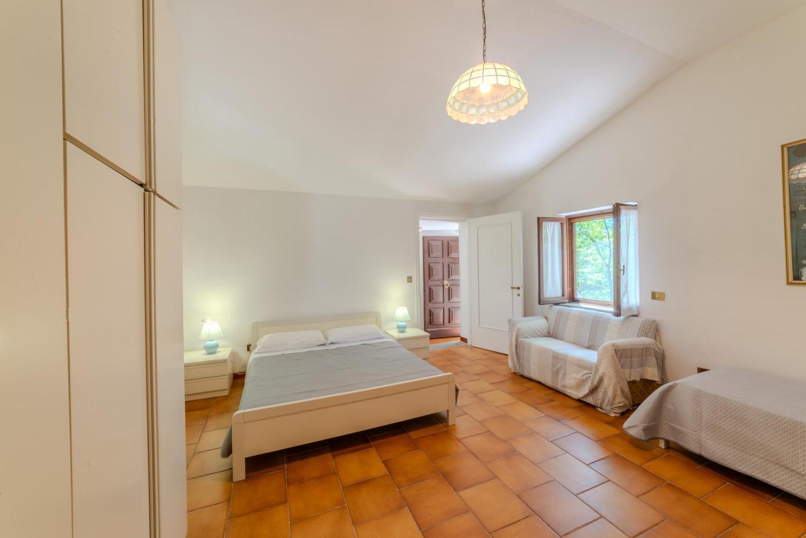 Il Borgo nel bosco