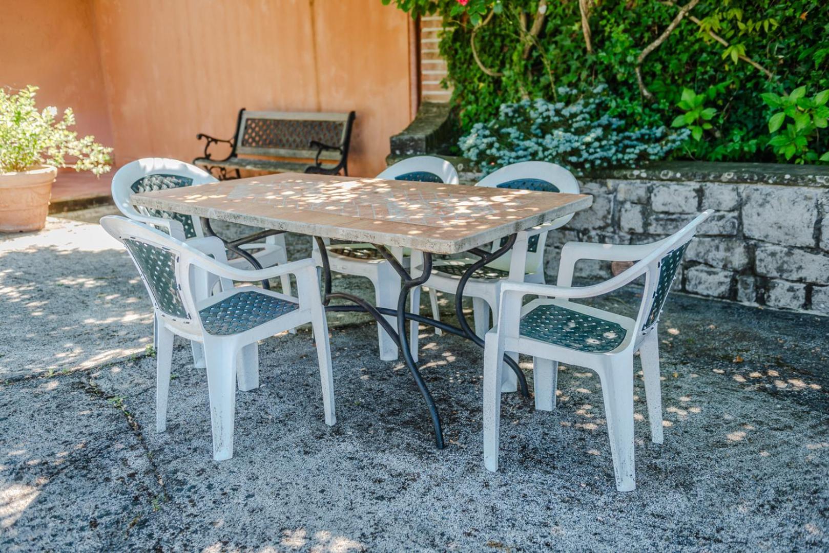 Il Borgo nel bosco