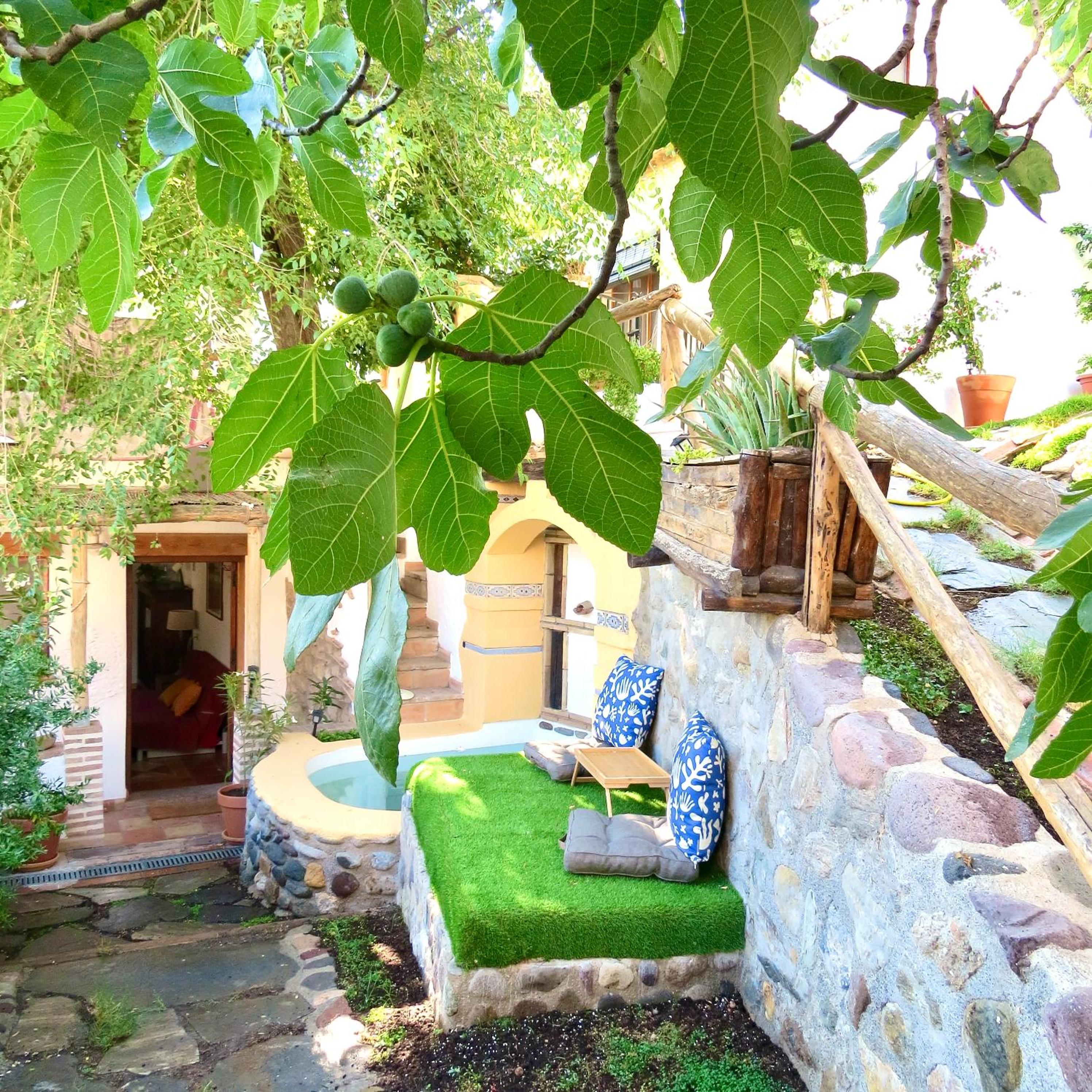 El Encanto