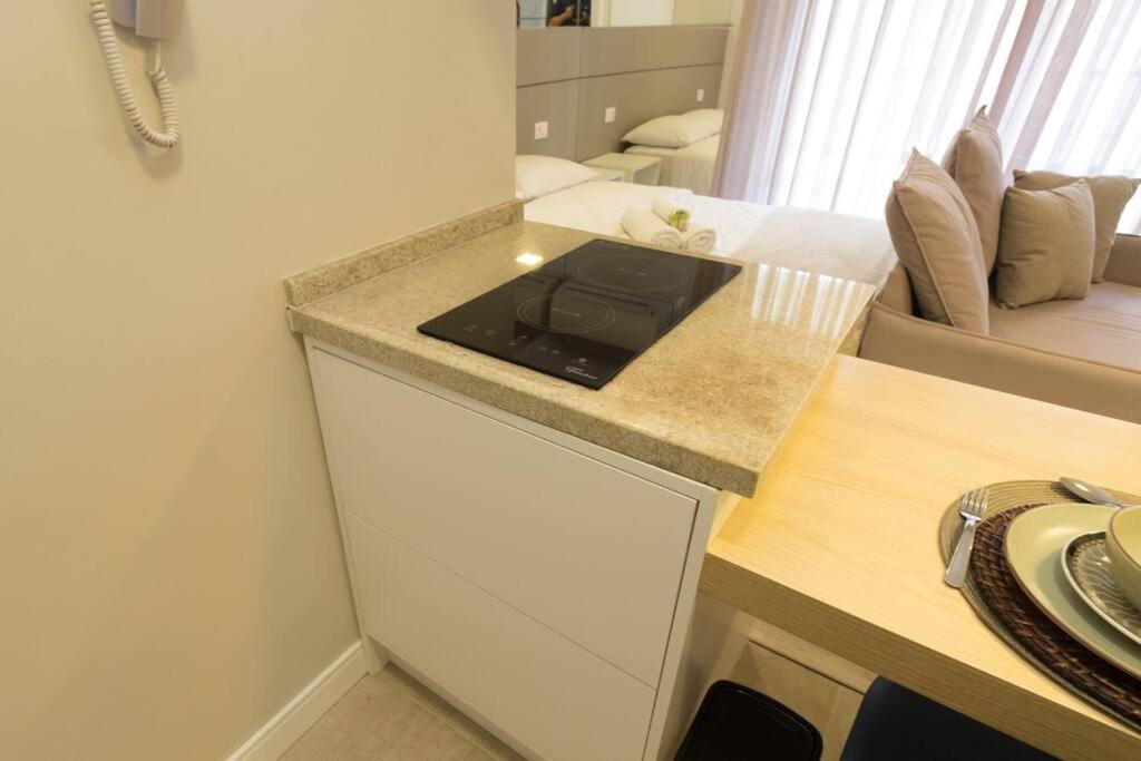 Studio Moderno com sacada Ap 48 Soho Life