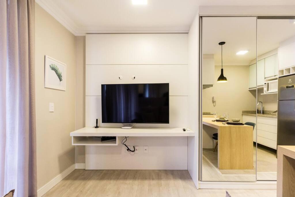 Studio Moderno com sacada Ap 48 Soho Life
