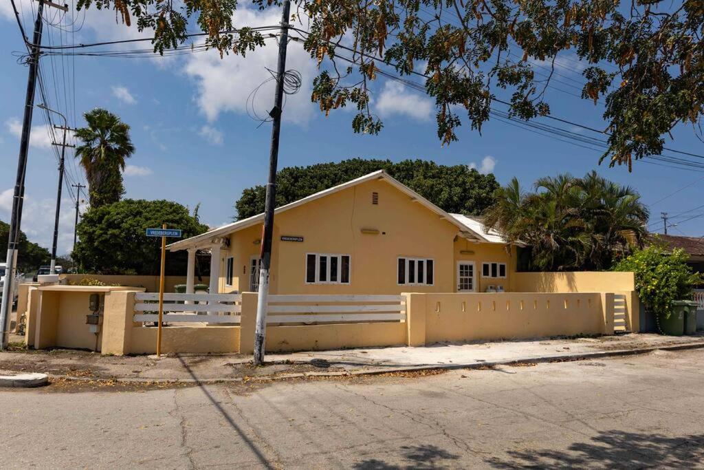 Oceanfront 3 Bedroom house