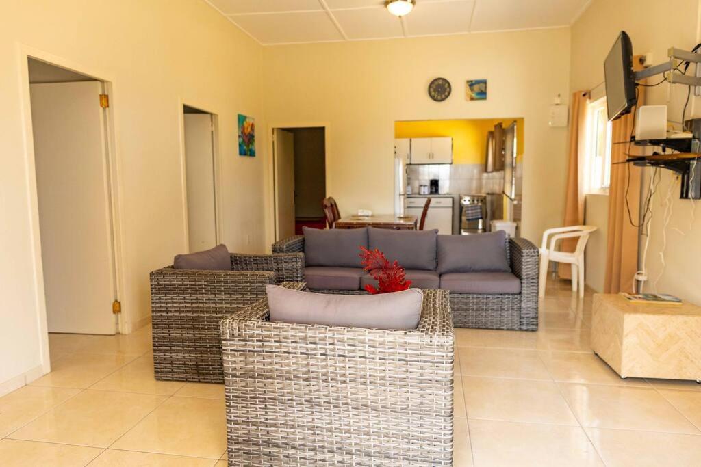 Oceanfront 3 Bedroom house