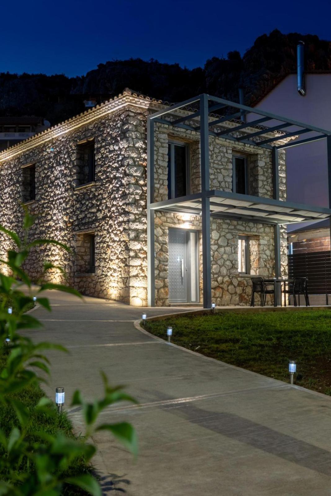 Vivari Stone House photo 4