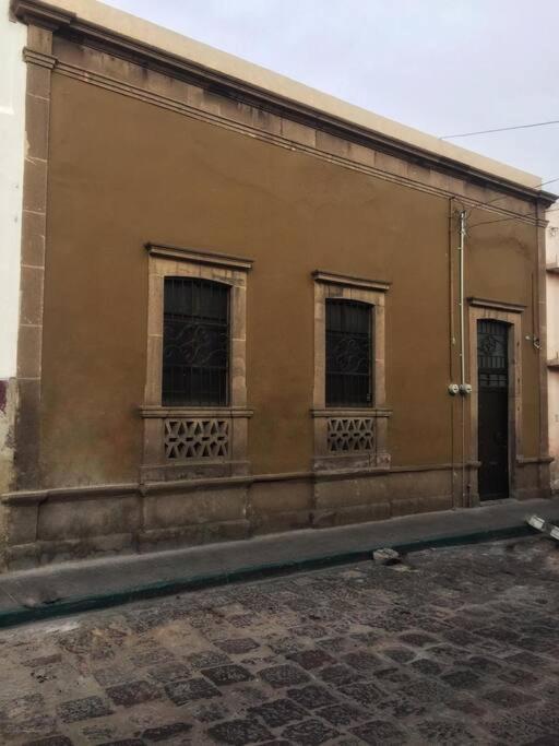 Mexican Loft by LA Casa Cosme in the city center