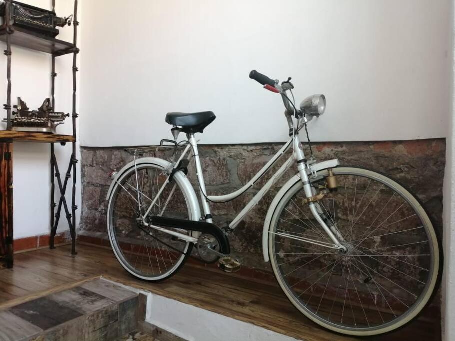 Mexican Loft by LA Casa Cosme in the city center