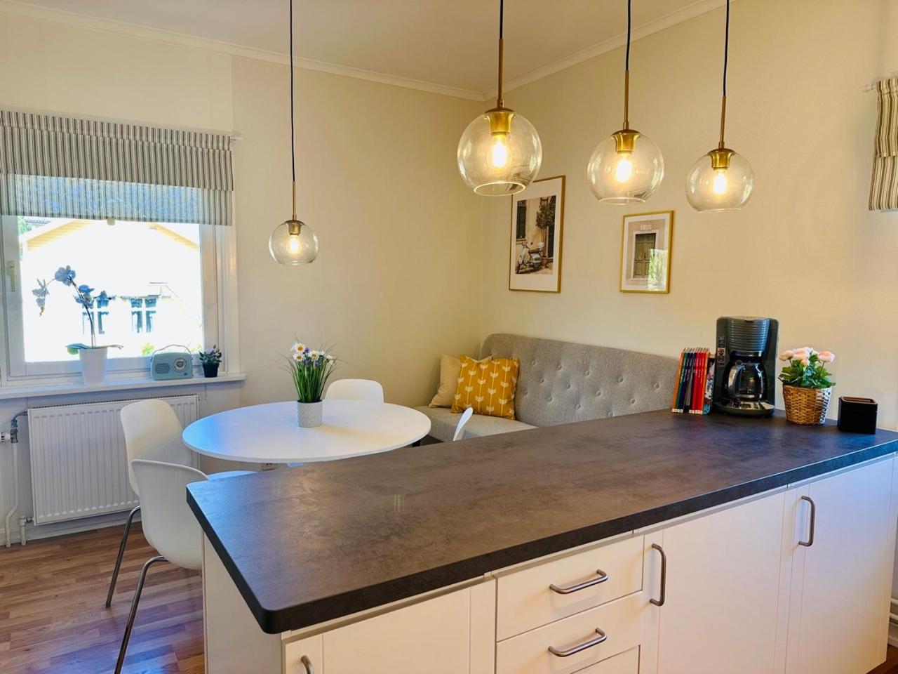 Economy Stay - Prinshöjden Apartments & Villas Katrineholm view 2
