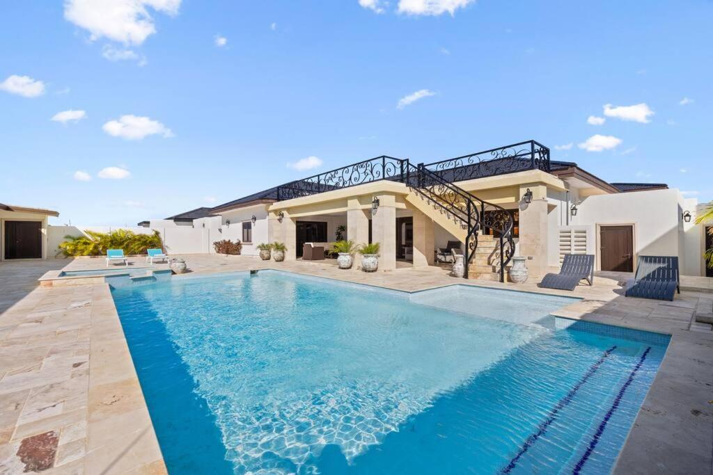 Bocobay Sol Palmera Villa