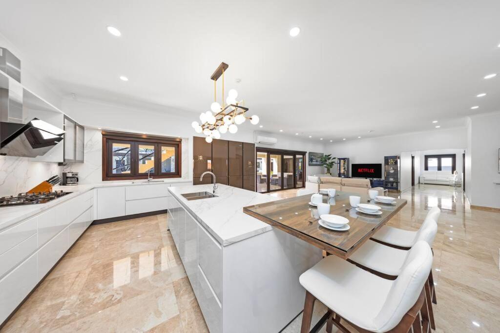 Bocobay Sol Palmera Villa