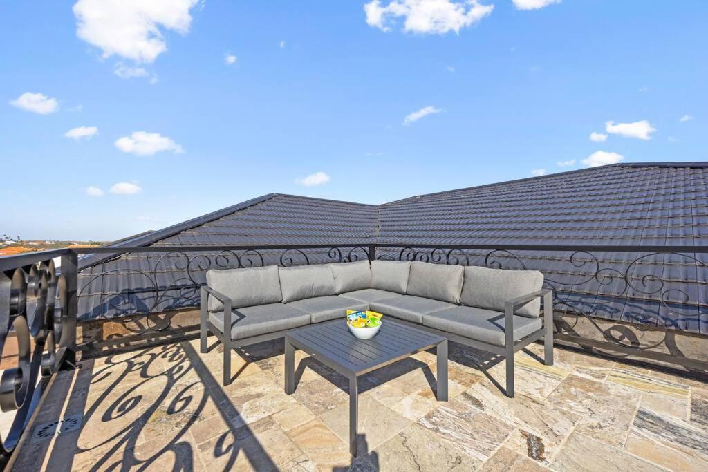 Bocobay Sol Palmera Villa