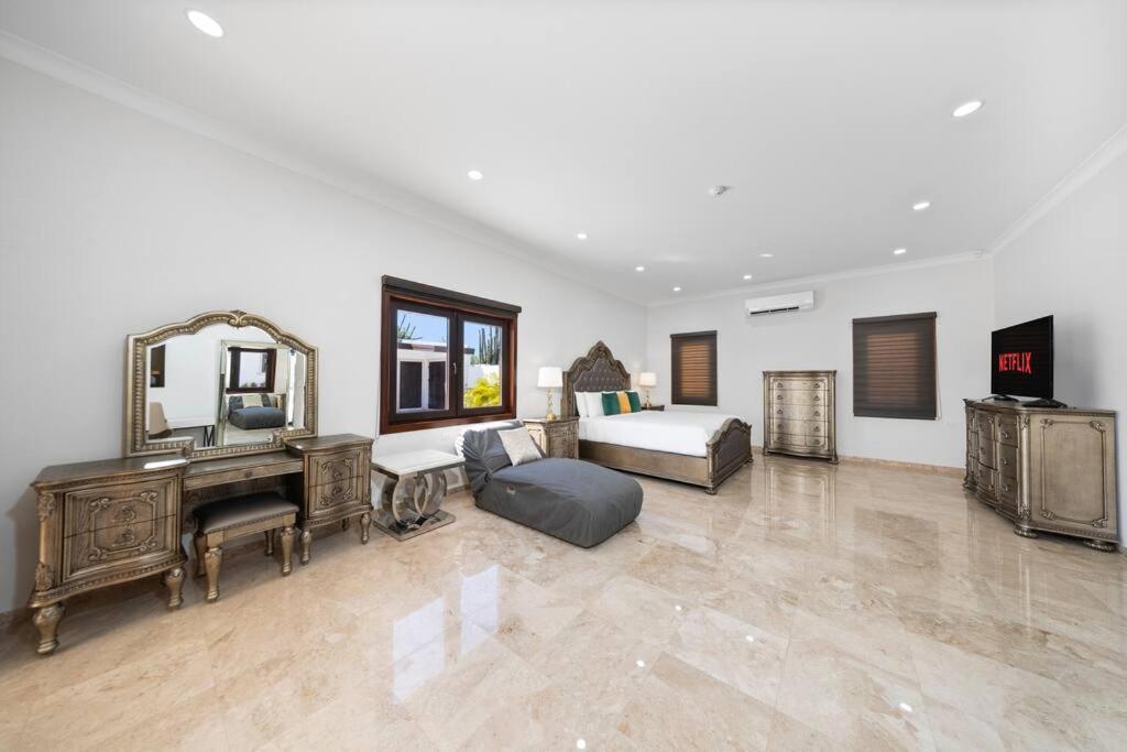 Bocobay Sol Palmera Villa
