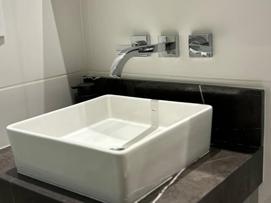 Studio Moderno Ap 67 Soho Life