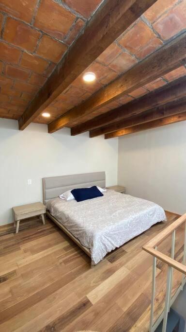 Unique COLIVING 2