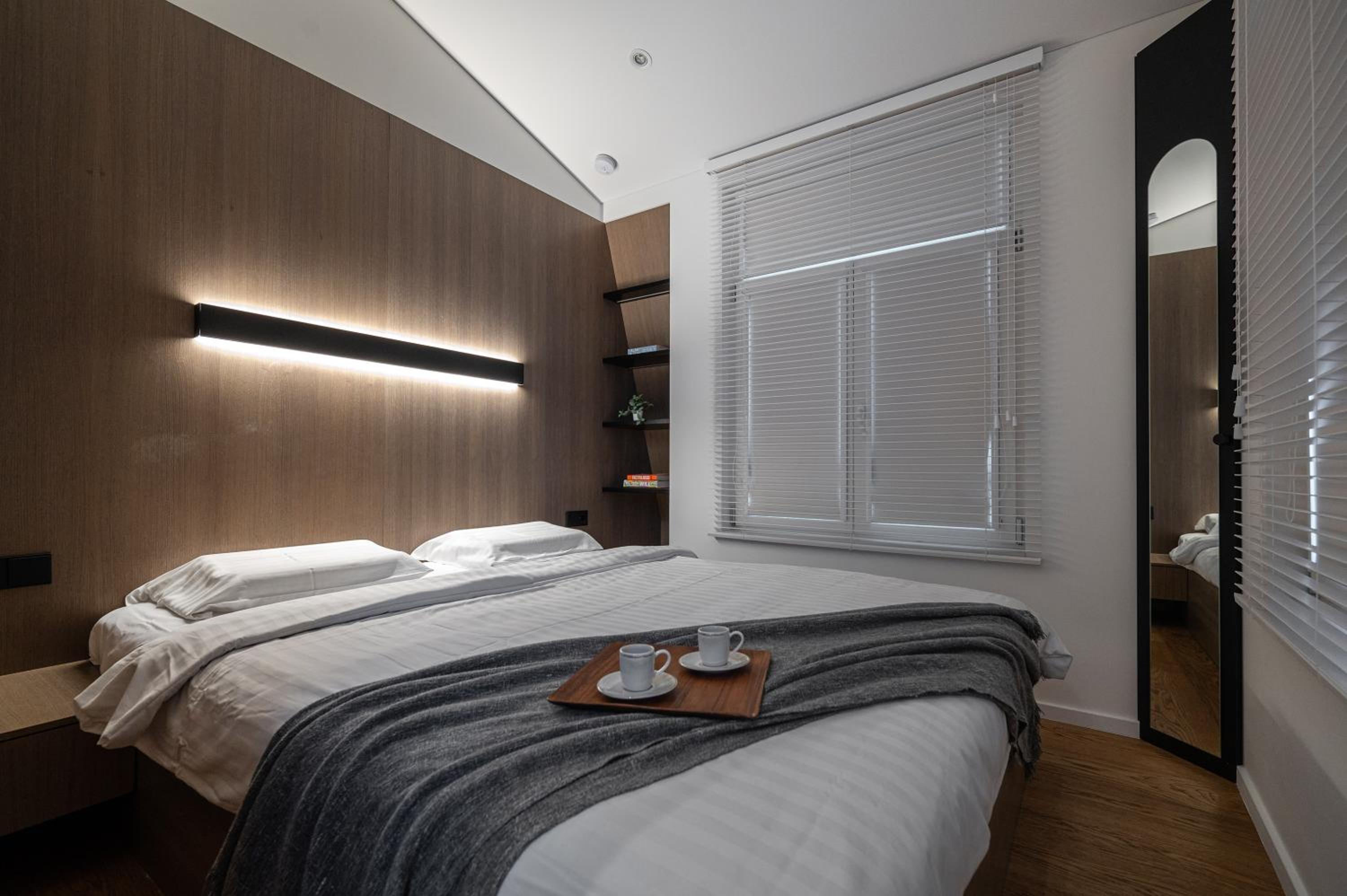 cohost I NEW Gedimino Ave Apartment w- AC, In the Center of it All view 4
