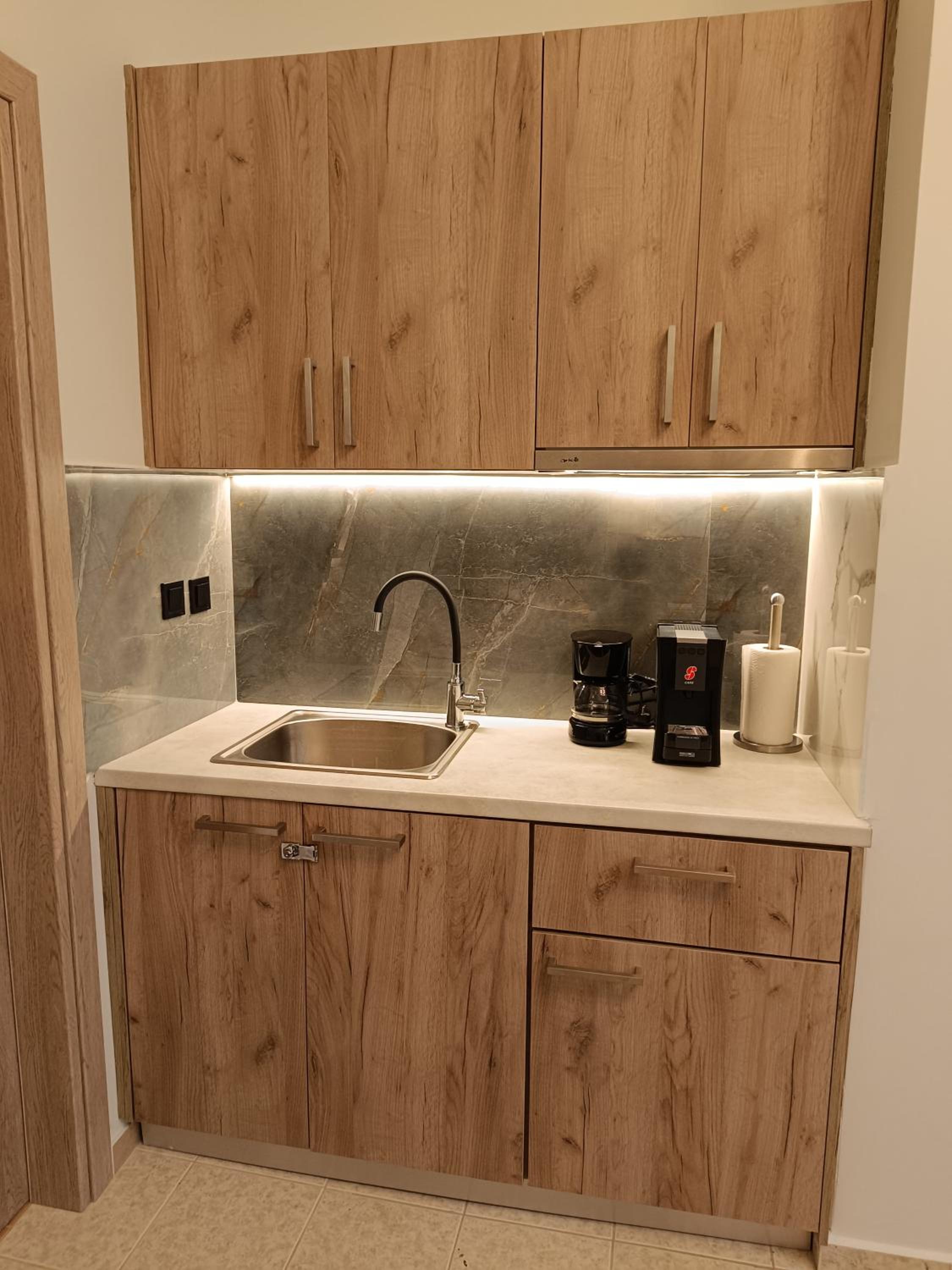 GIORGIO PATRASSO - Micro apartment in the center of Patras view 5