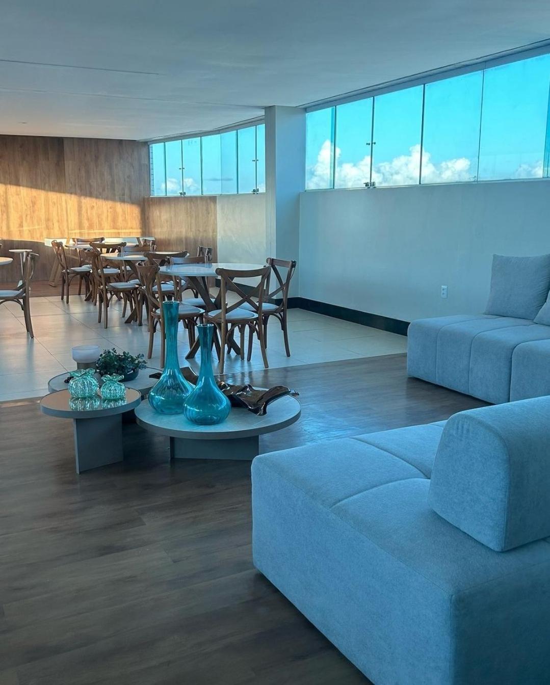 Apartamento encantador 02 dormitórios Maurício de Nassau