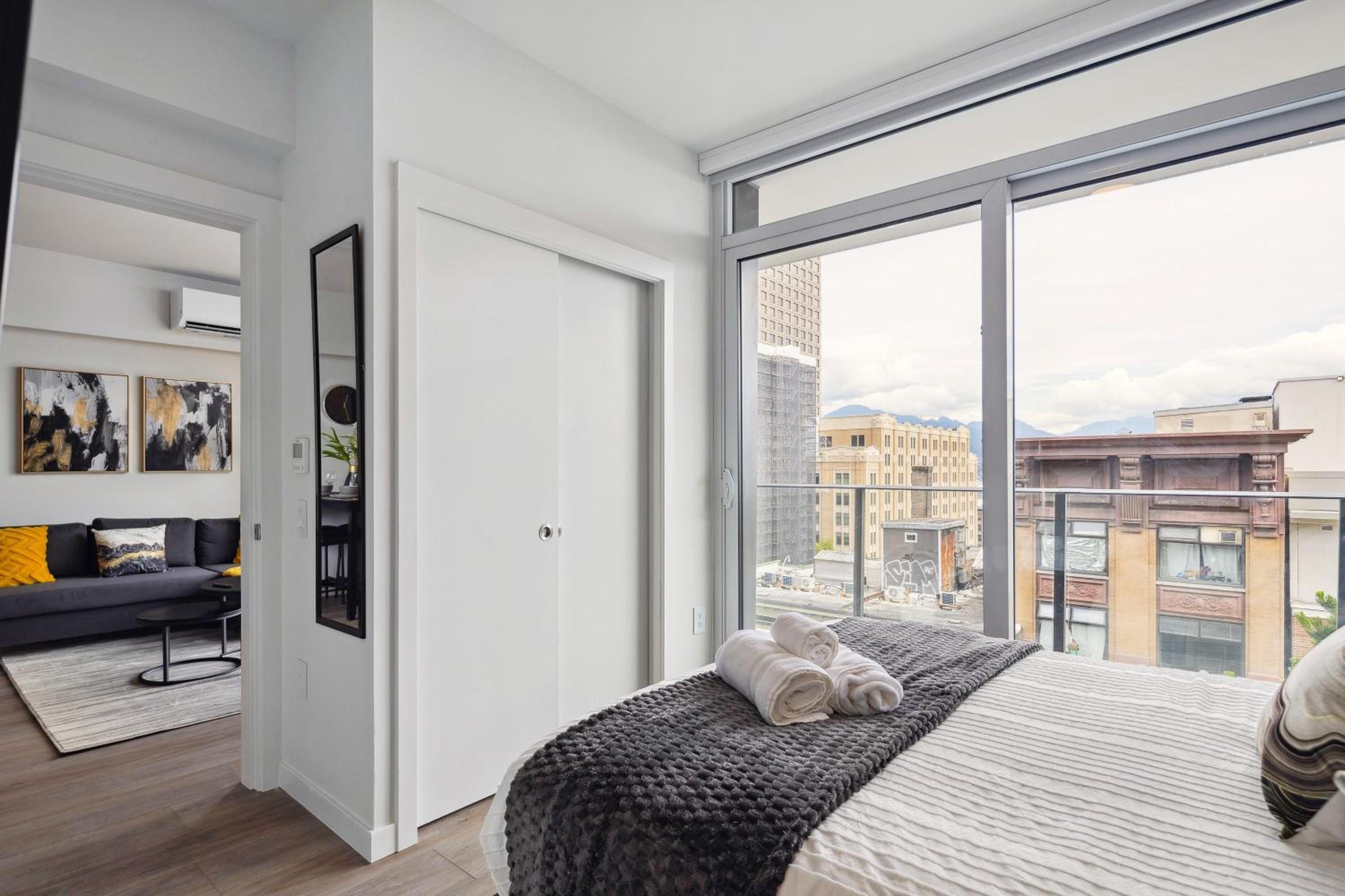 Brand New City Apt in Downtown Vancouver
