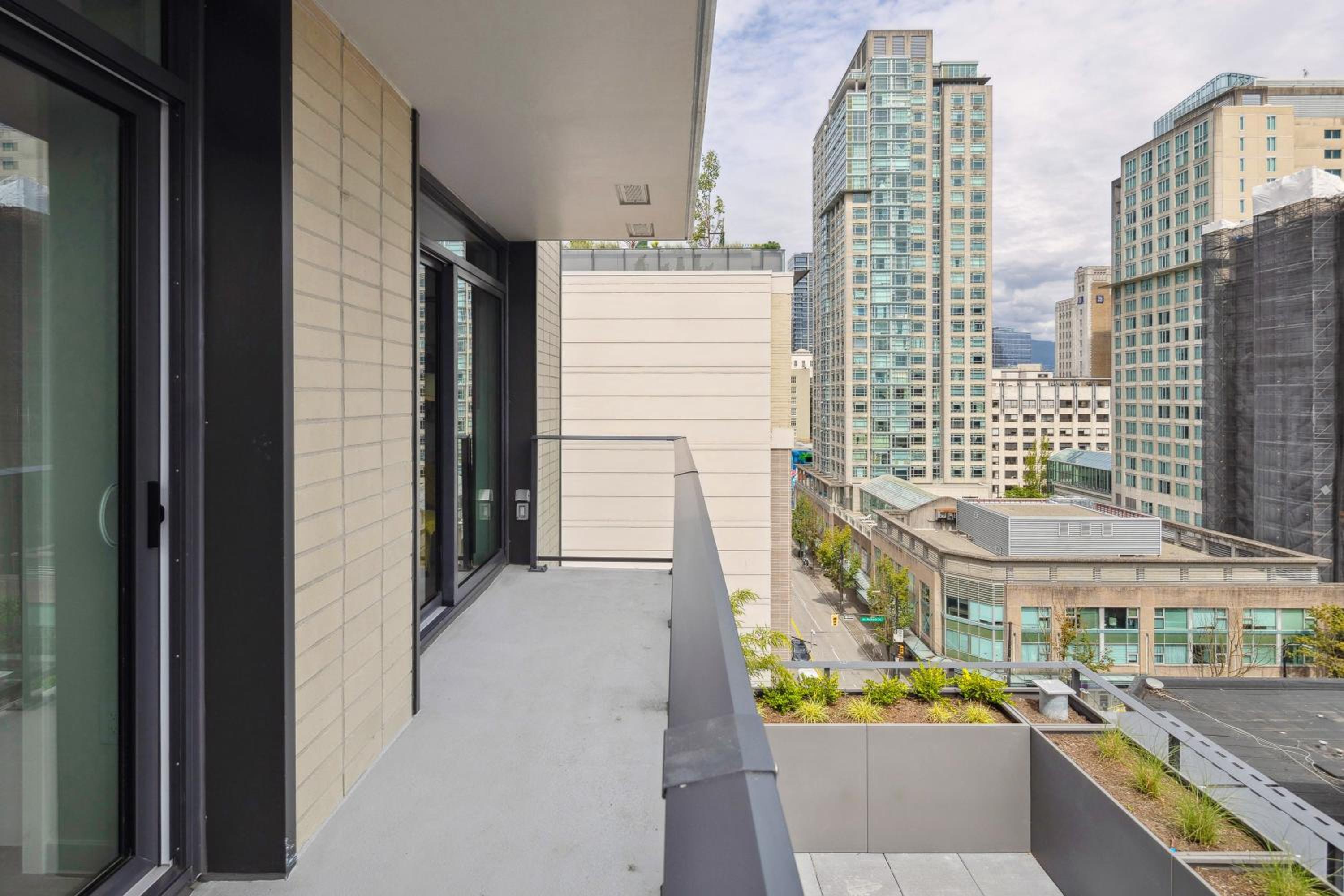 Brand New City Apt in Downtown Vancouver