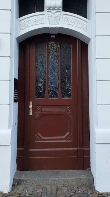 Schicke & zentrale Altbauwohnung