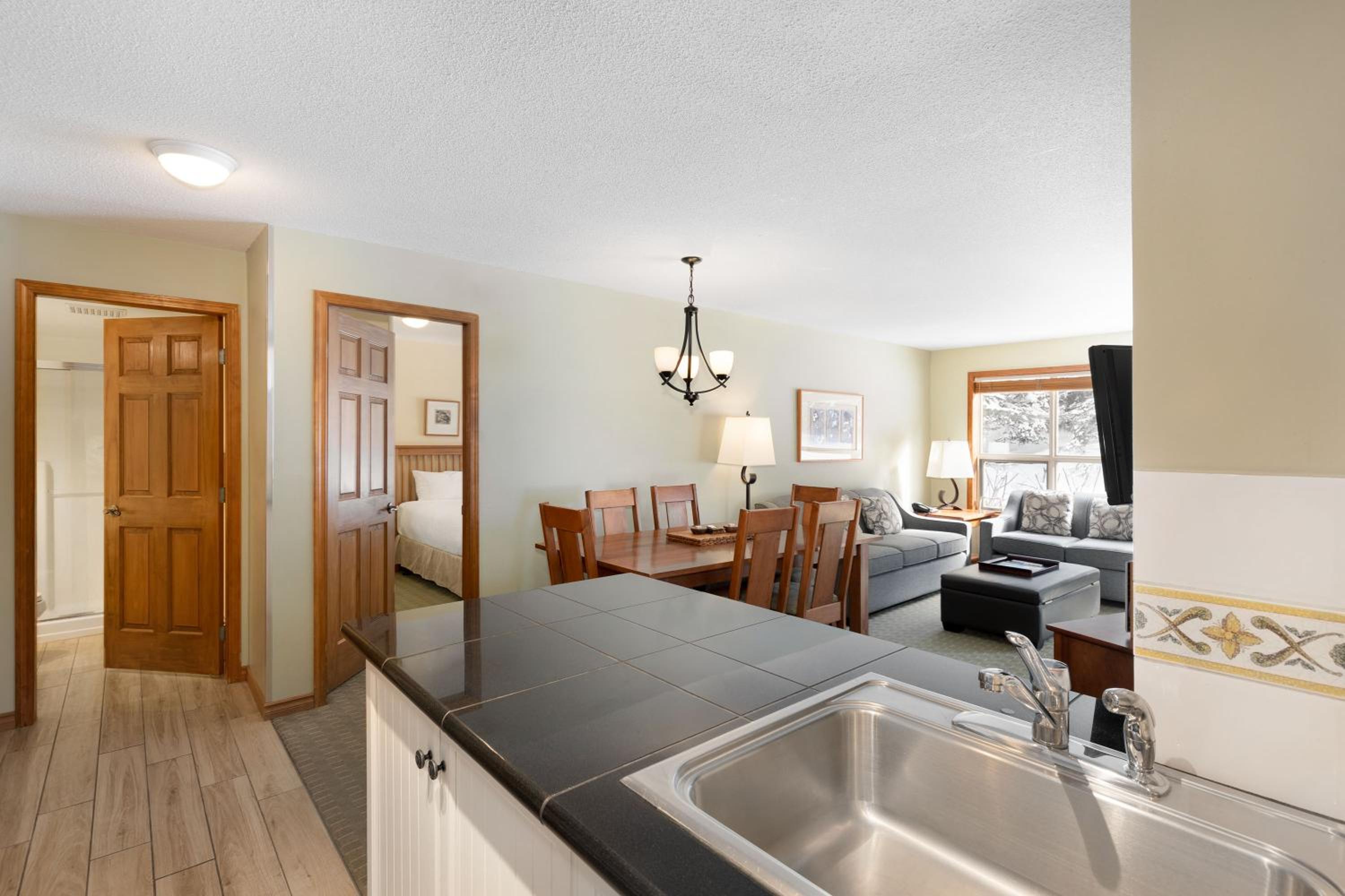 The Aspens by Whiski Jack - Image 5