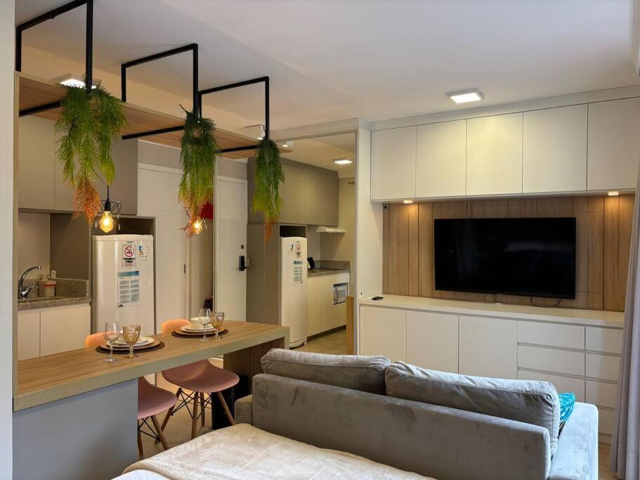 Studio Moderno com sacada Ap 25 Soho Life