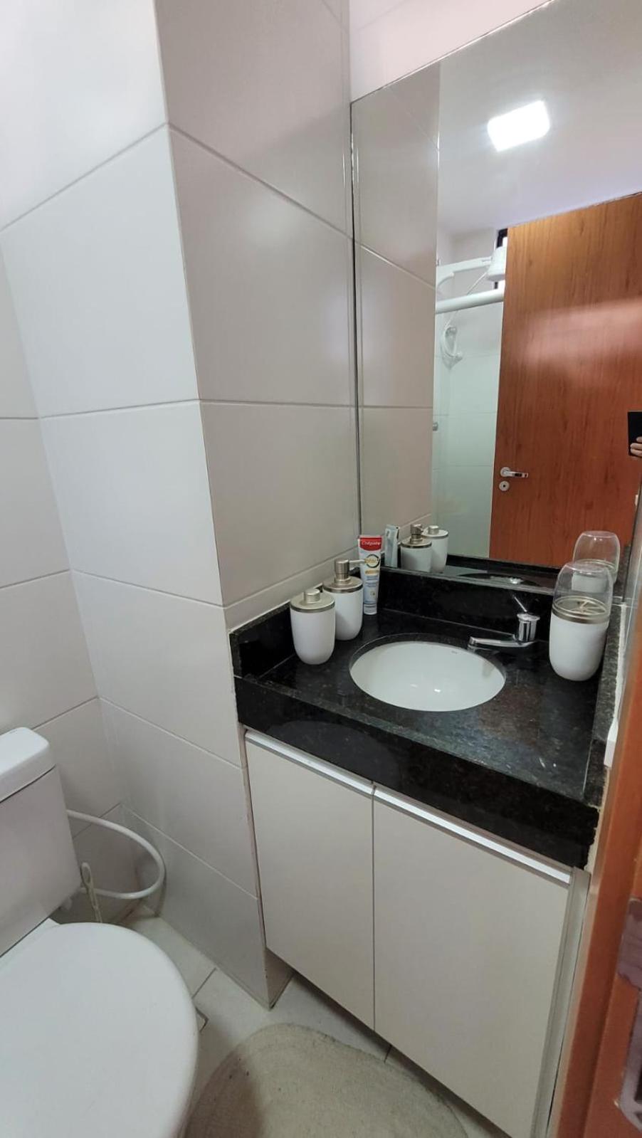 Apartamento para o São João - 3 quartos e 3 banheiros com excelente localização