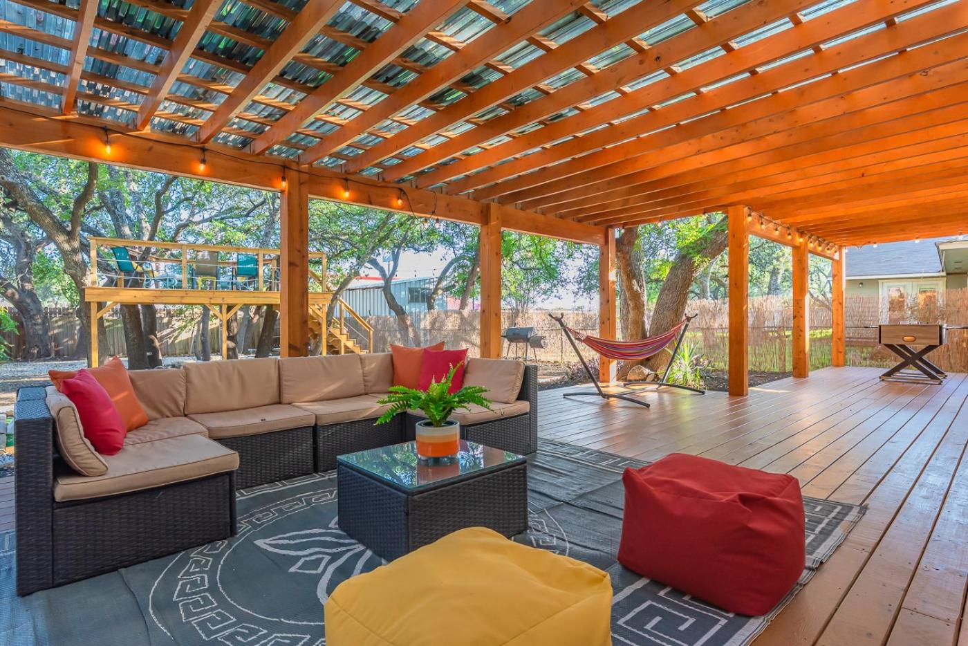 Hotel Luxurious Home Whot Tub & Tree Deck By Sixflags