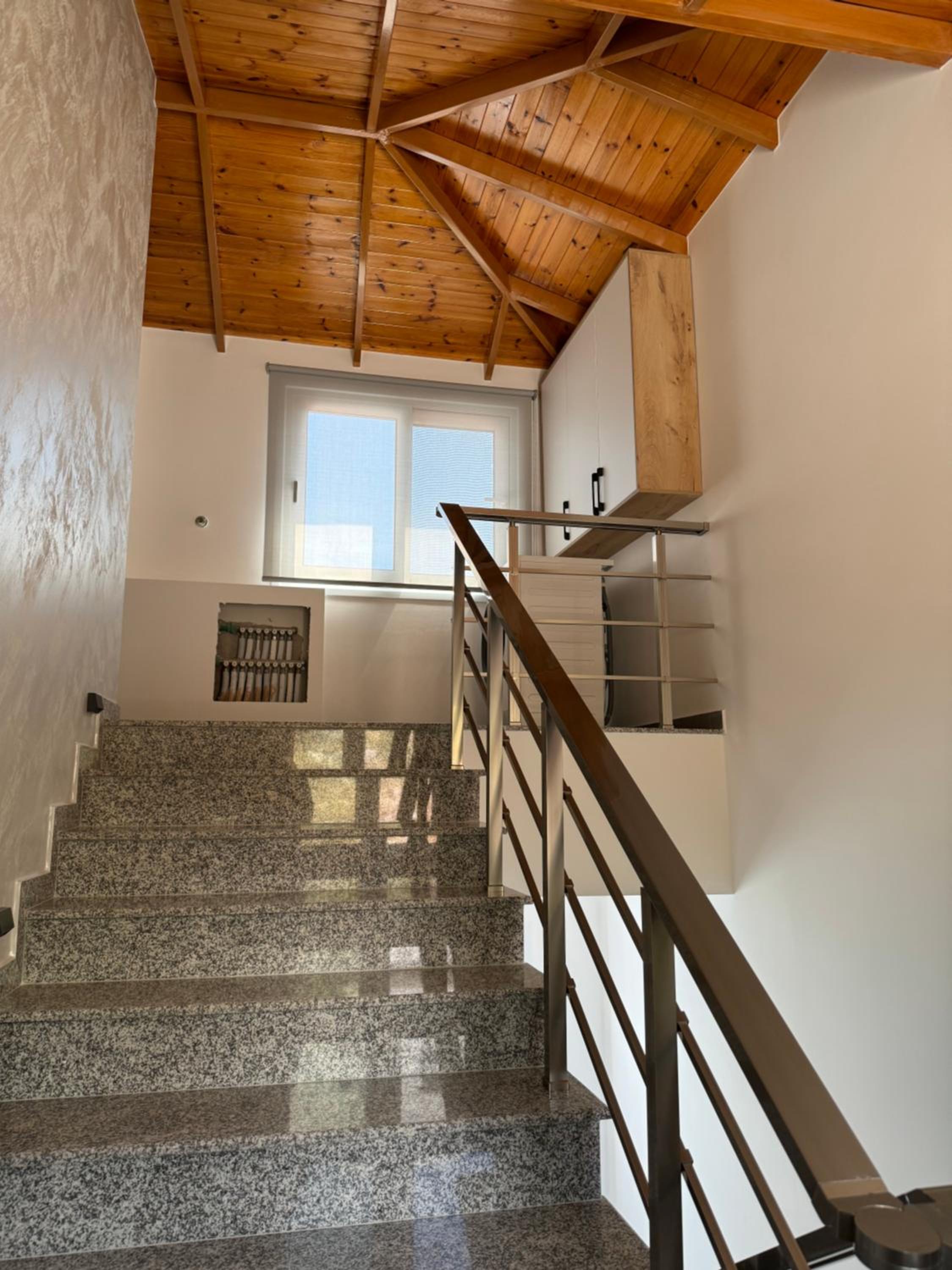 Adem Hillcrest Apartments