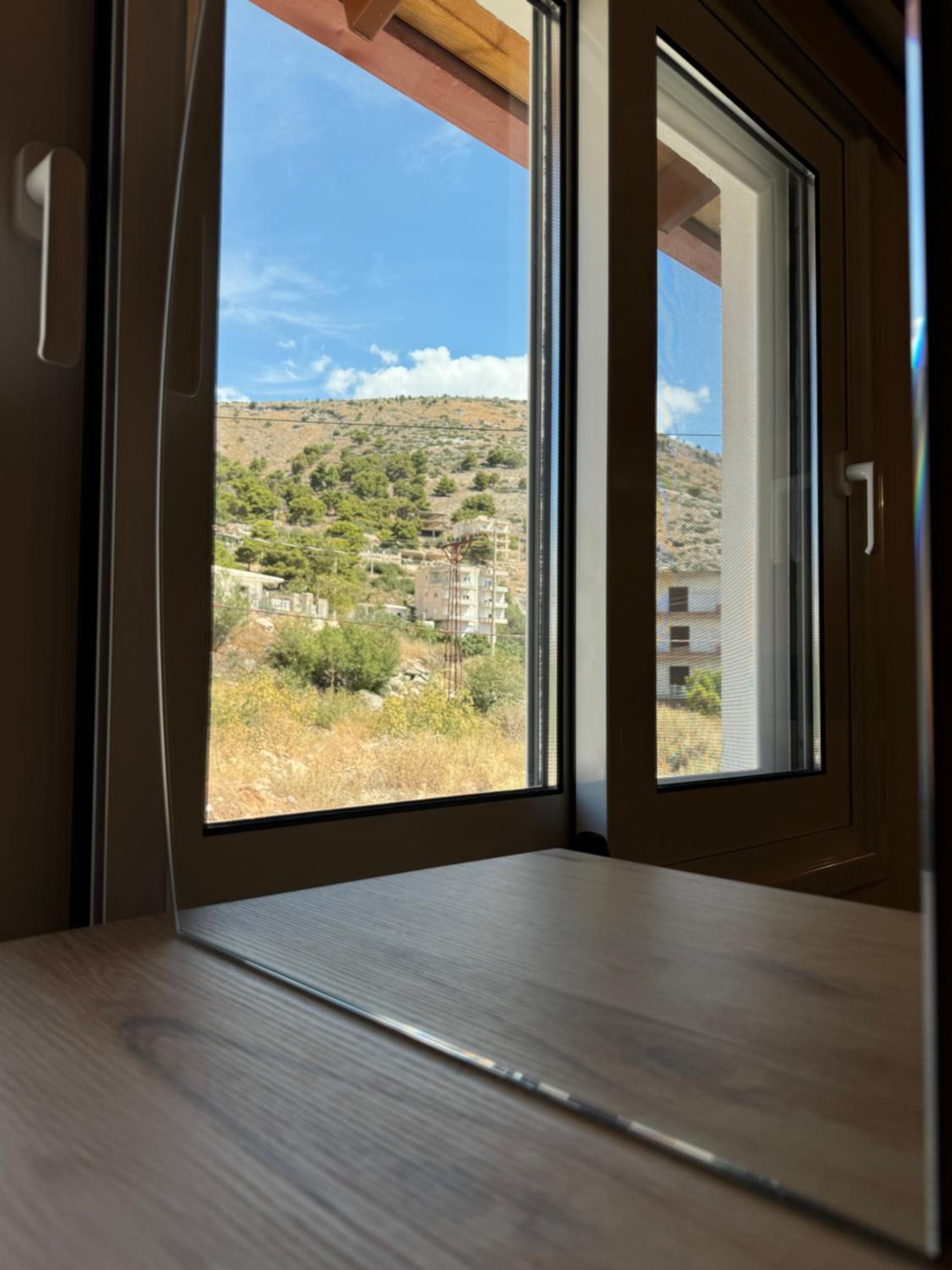 Adem Hillcrest Apartments