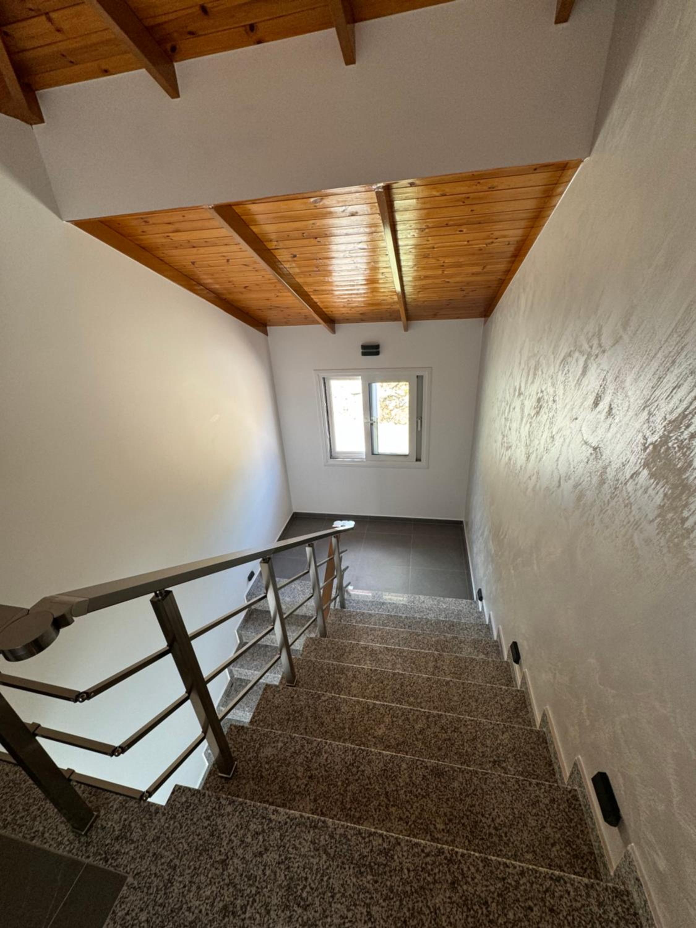 Adem Hillcrest Apartments photo 4