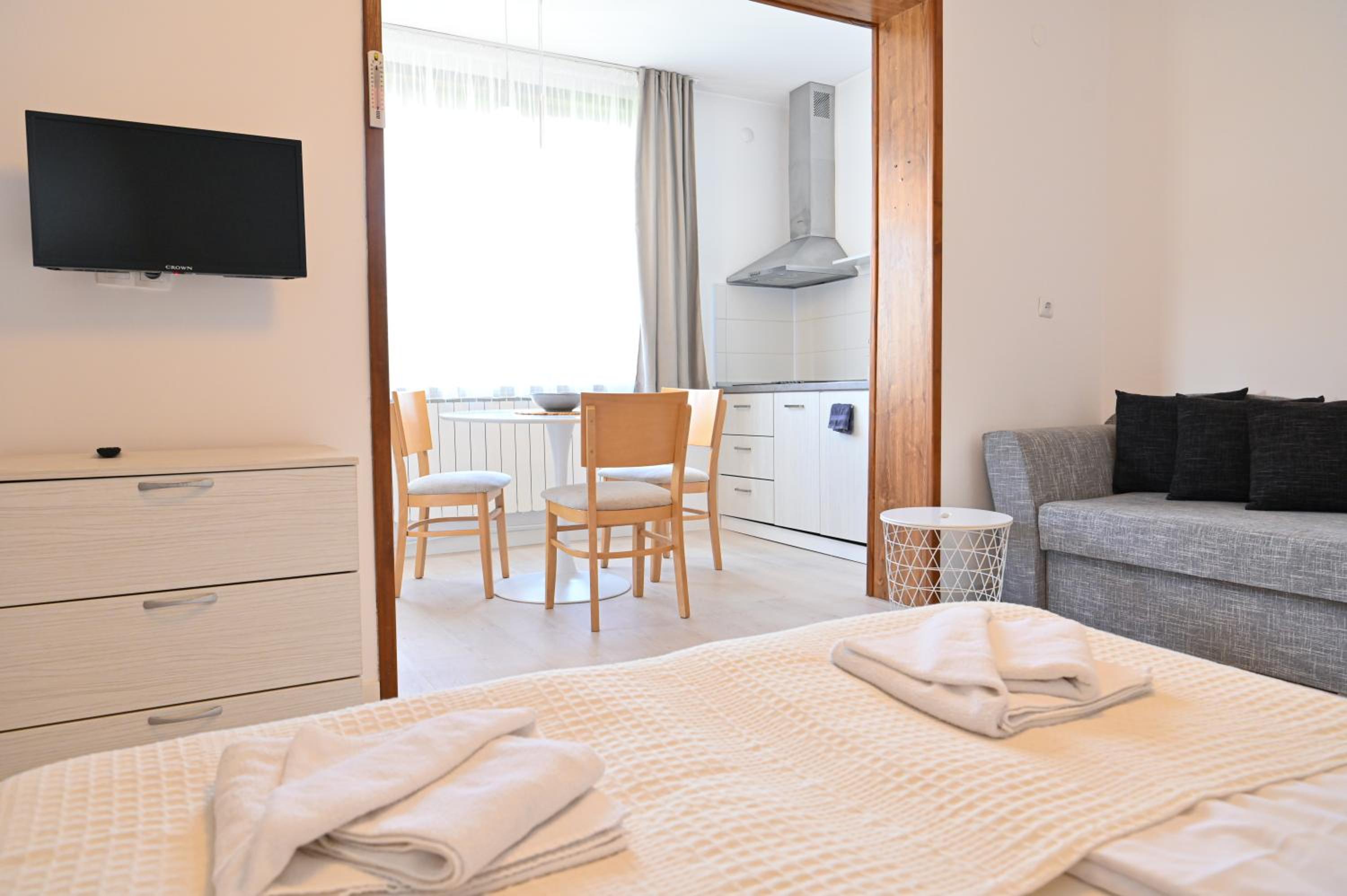 Guest House 7