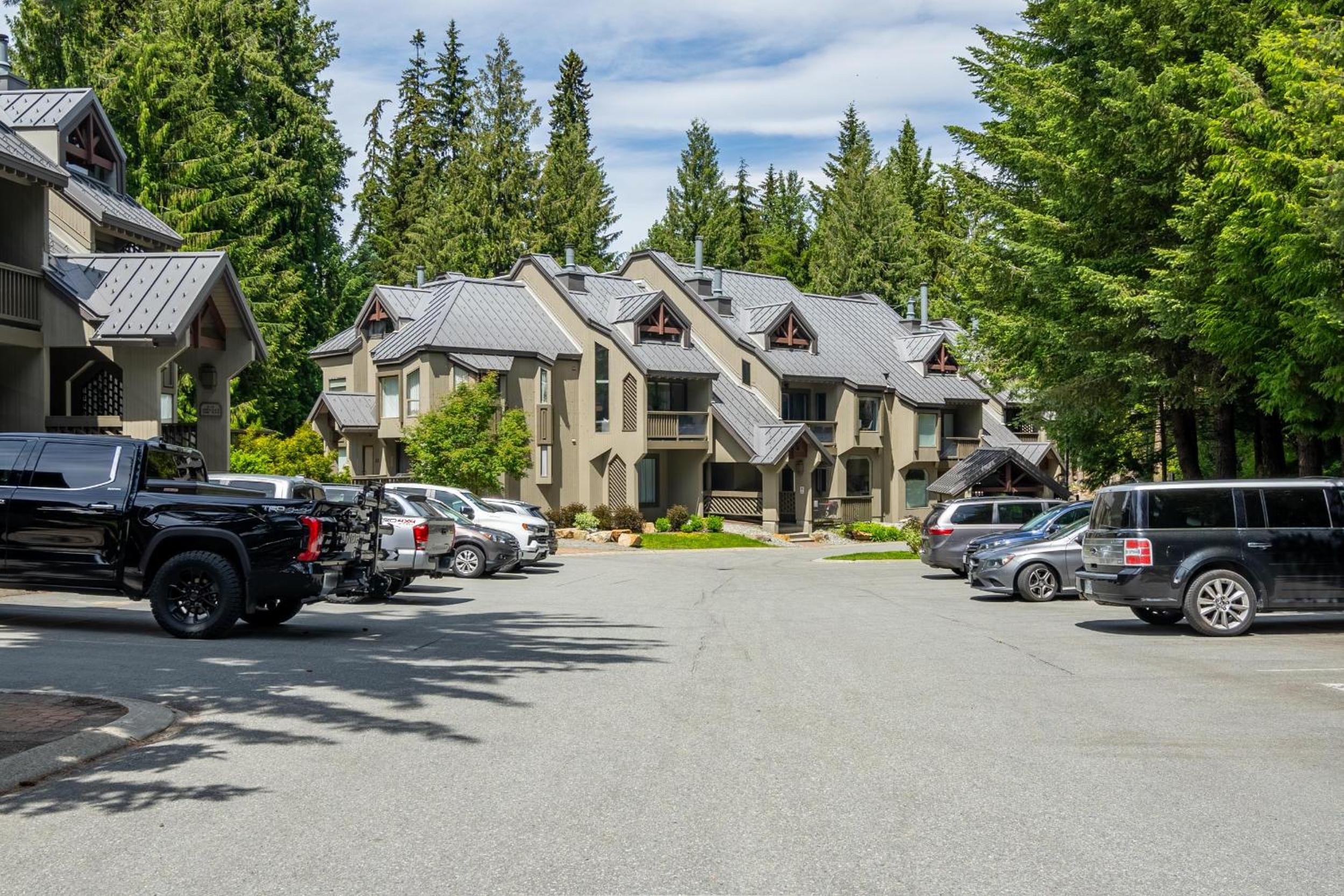 Gables 25 | Best Townhome Location! Walk Everywhere in 5 mins