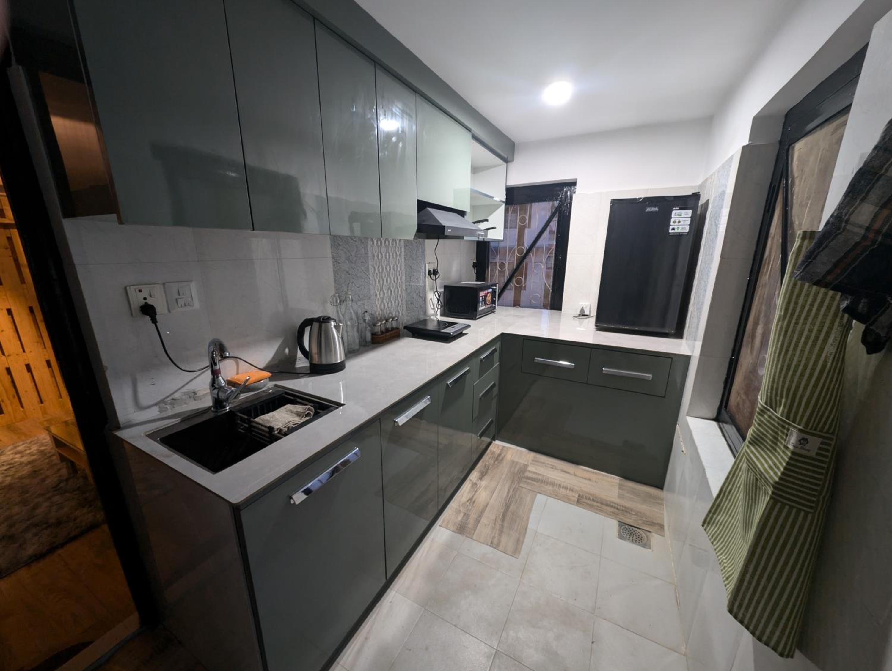 Escape stay view 5