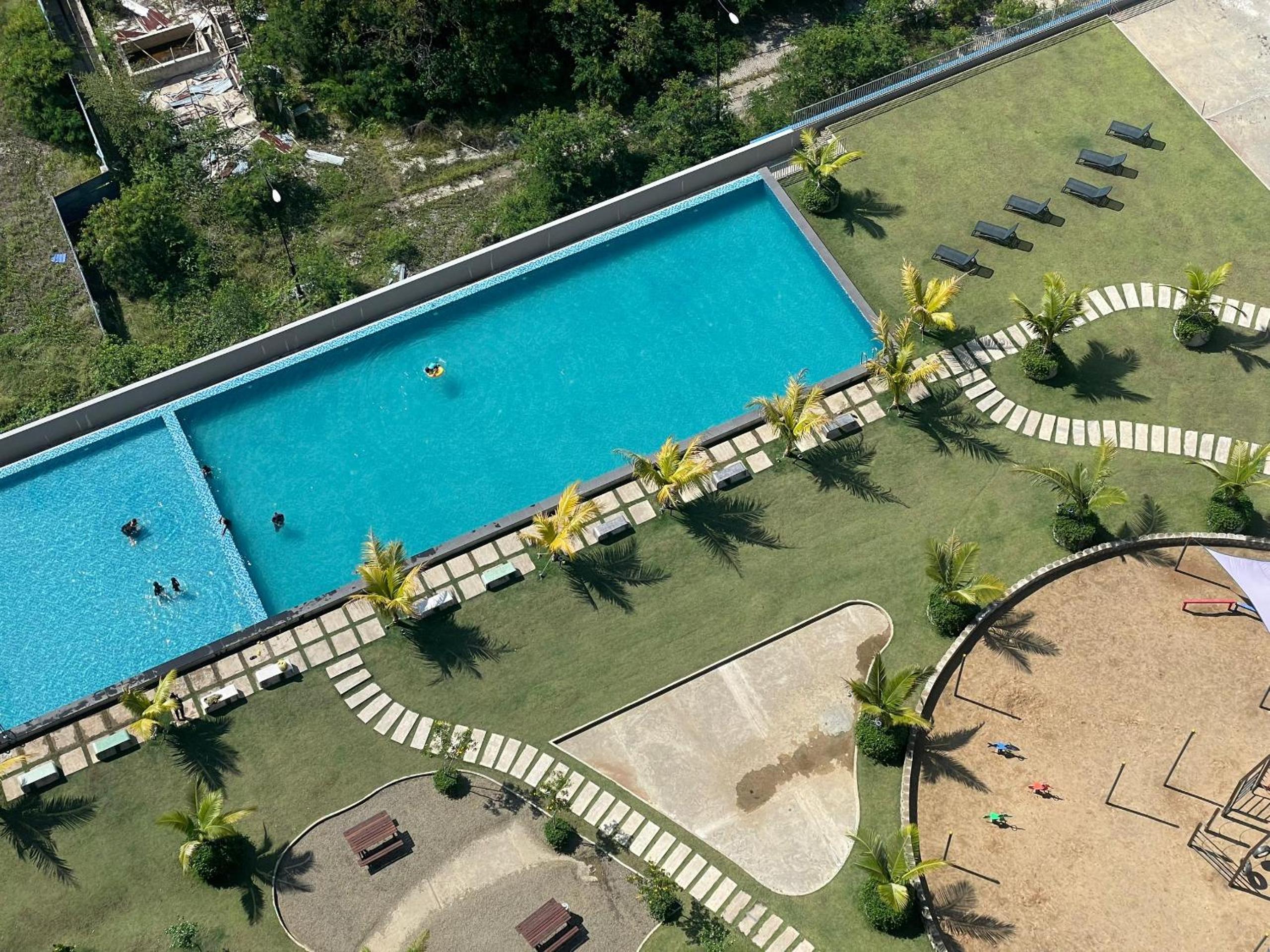 Jesselton Quay by Peach 2BR CityView High Floor photo 3