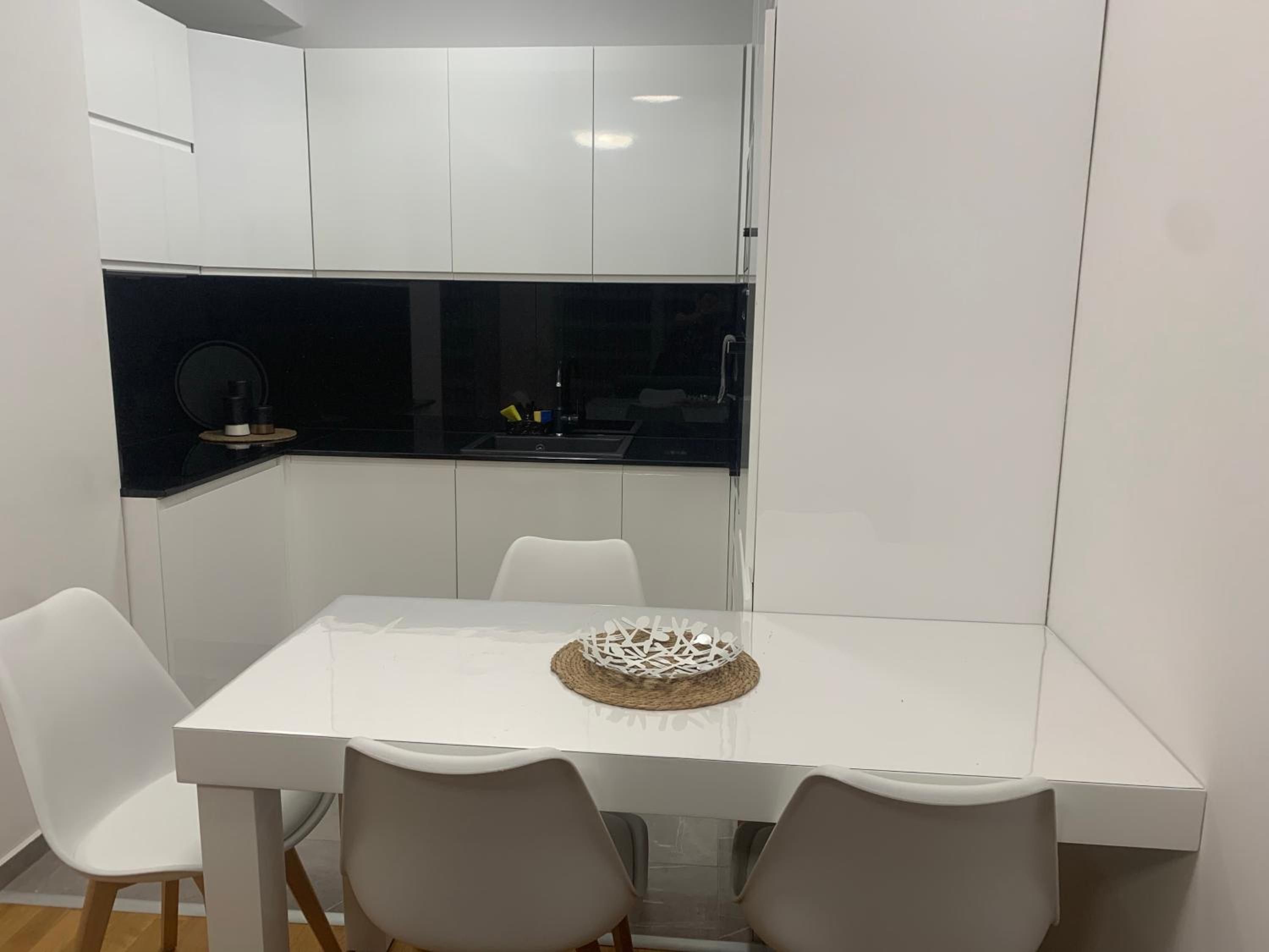 C&E Apartment