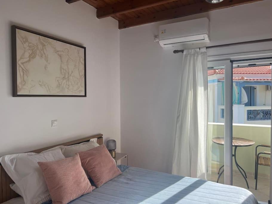 Perdika's Cove, spacious sea view family home view 5