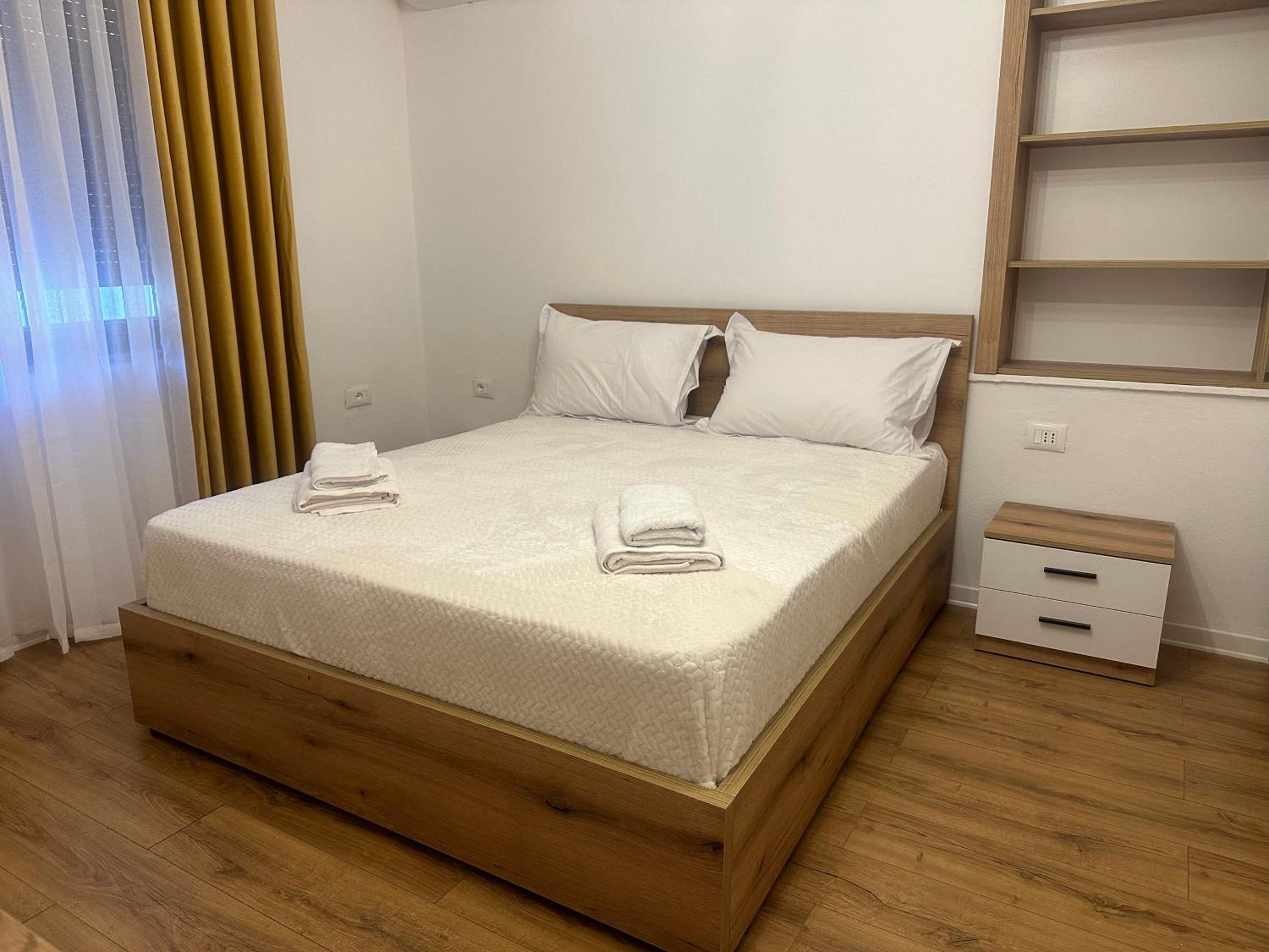 City Center Apartment Cozy 1BR with Patio by PikHost