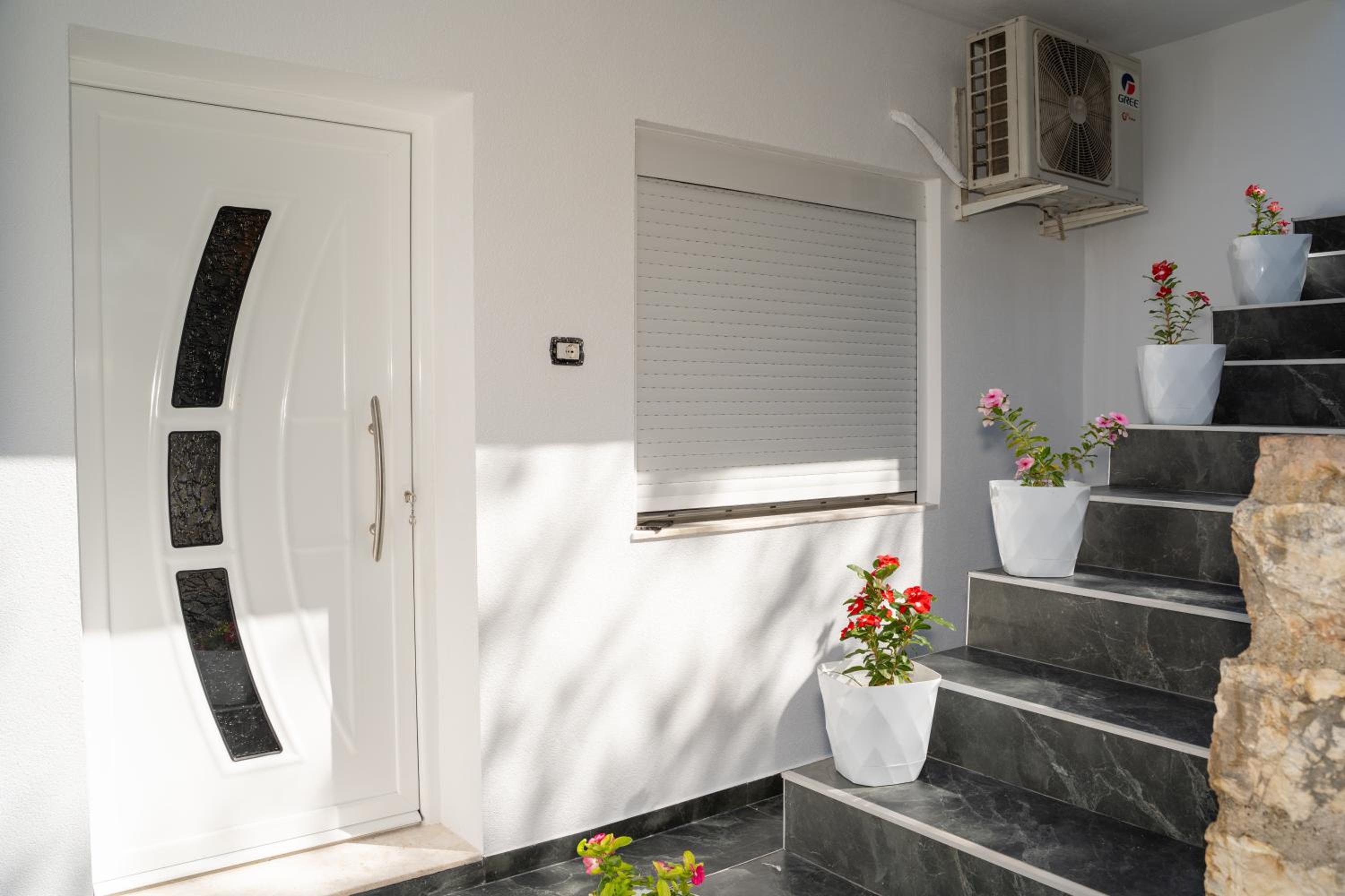 Sunnydream Apartaments Saranda