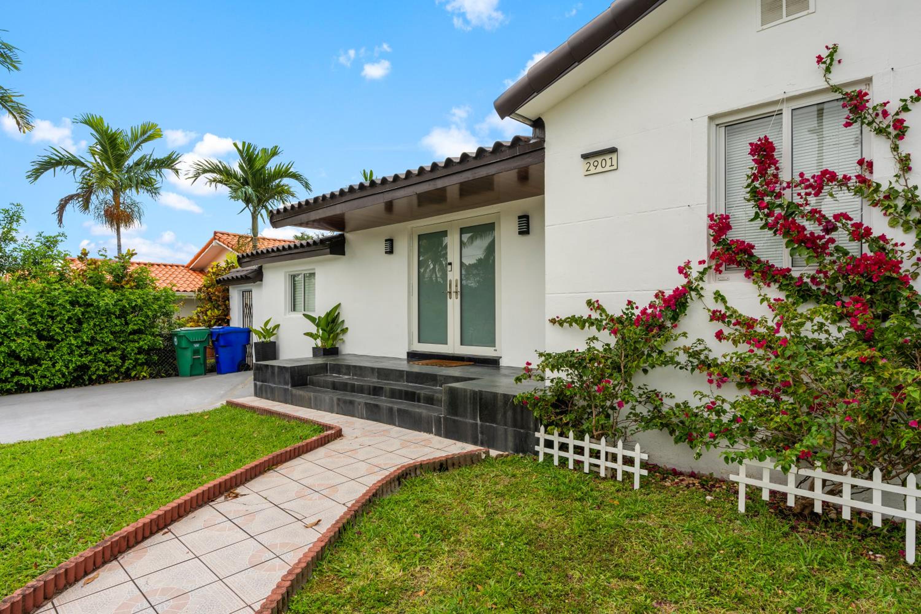 D'Mauchi House