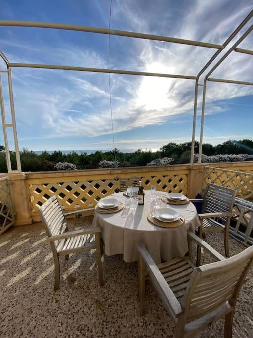 BnB A and A en Calambrone — balance & terrace