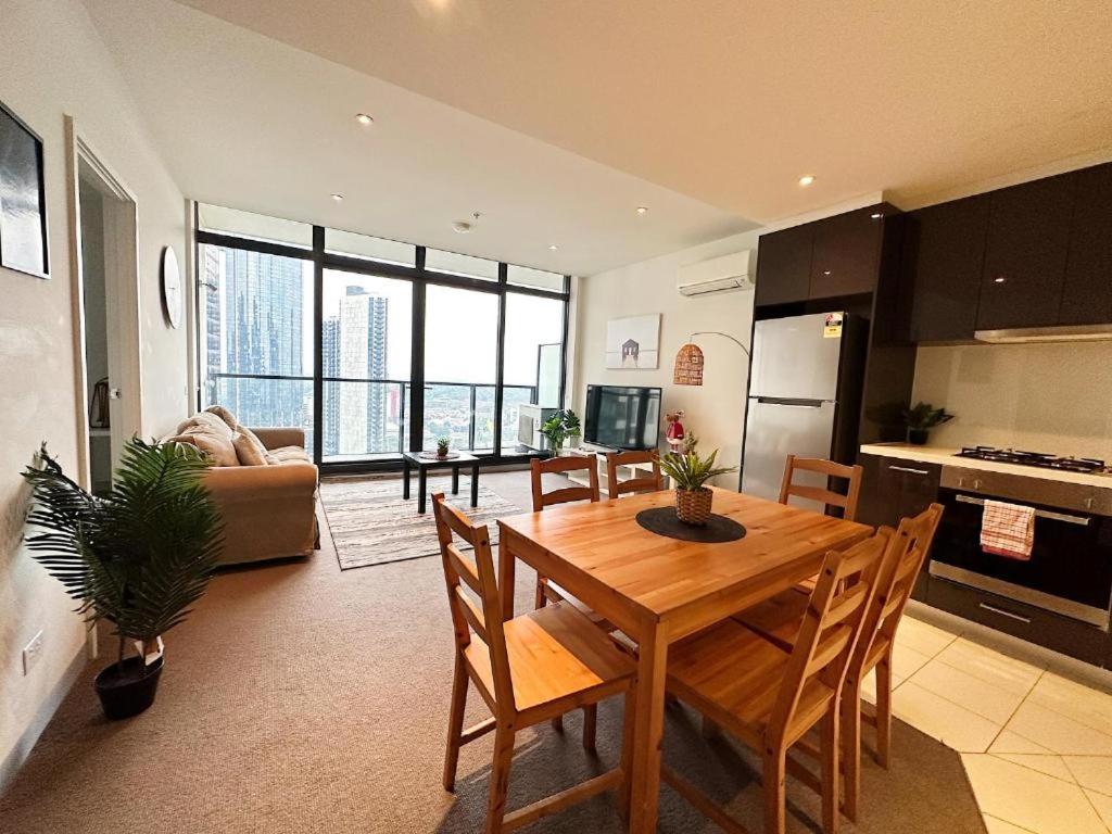 Southbank Family Urban Spacious 2BR