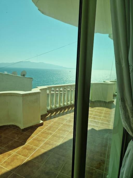 Flat with amazing view on sea