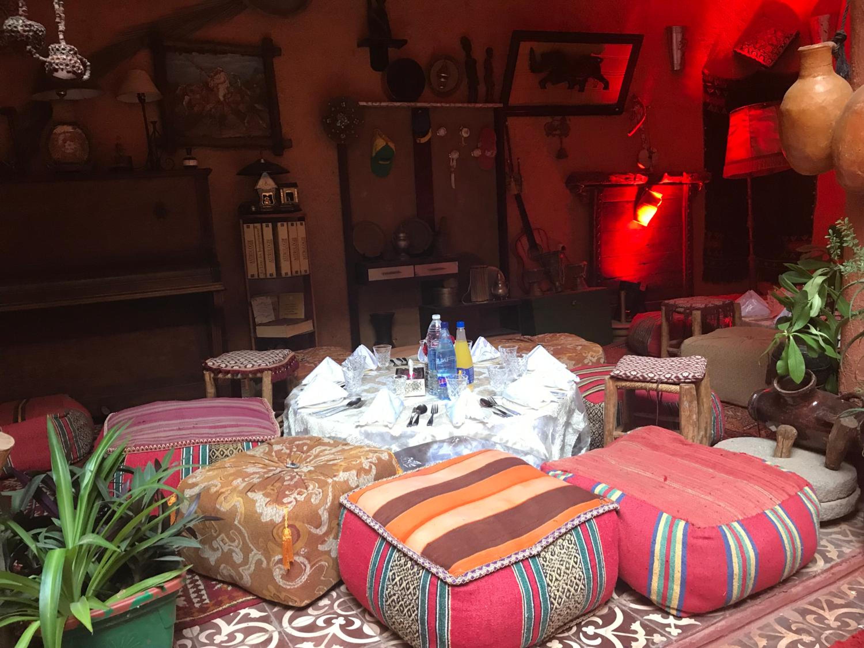 lounge